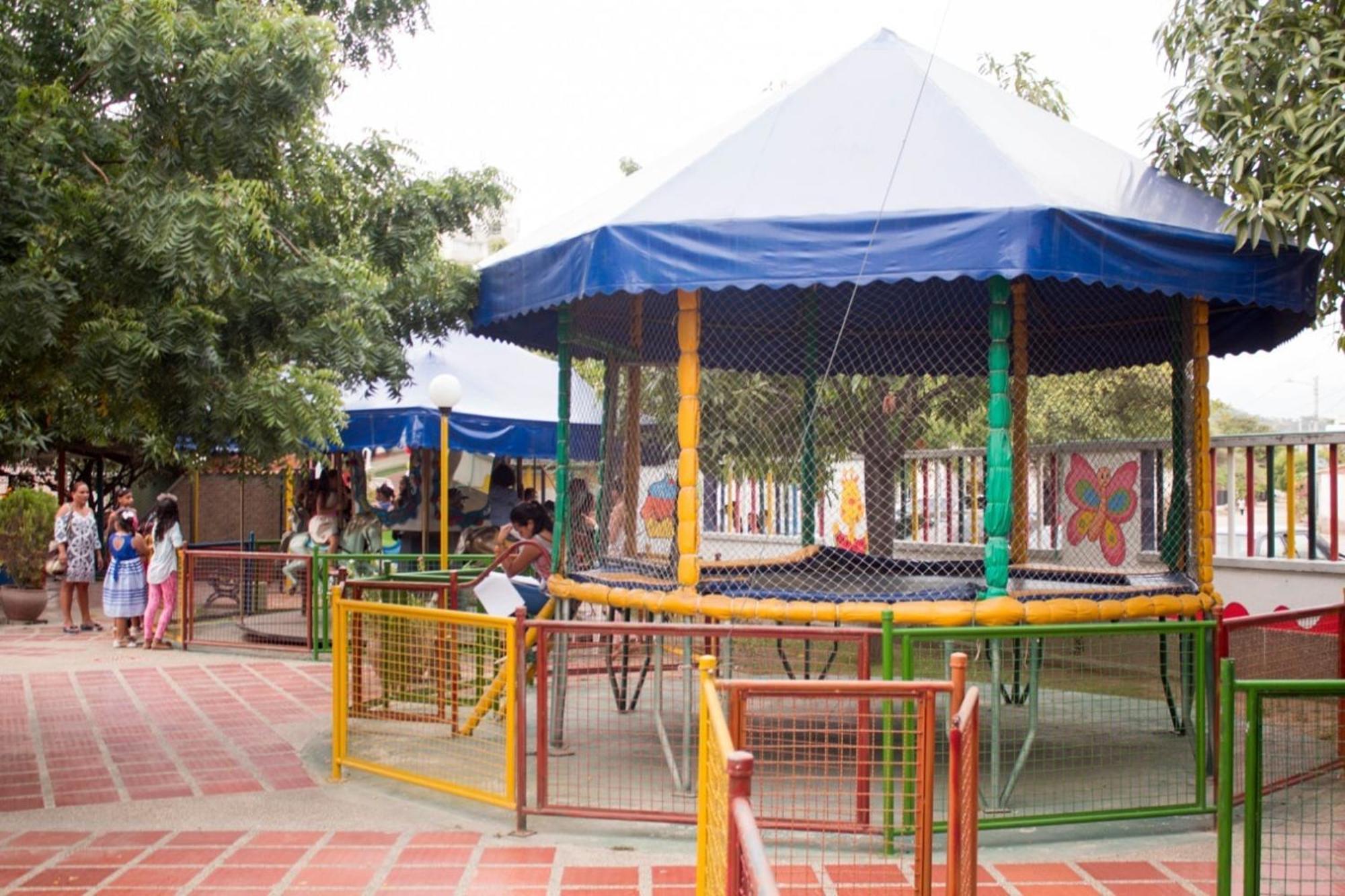 Hotel Fundacooedumag Rodadero Santa Marta  Esterno foto